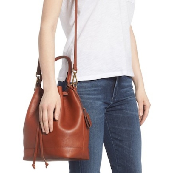 NWT Madewell Brown Leather Bucket Bag - Picture 2 of 8